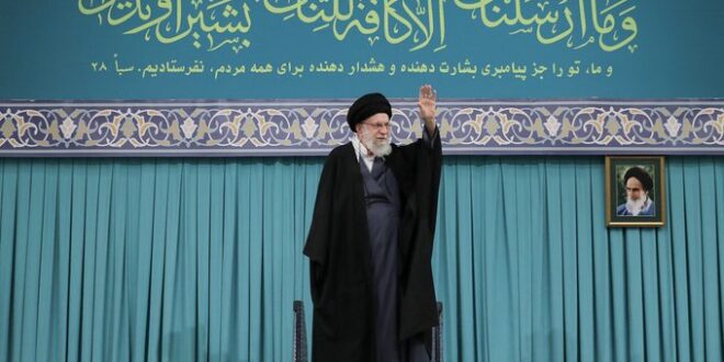 Mundo em conflito: Khamenei culpa EUA e Israel por milhares de mortes em manifestações no Irã