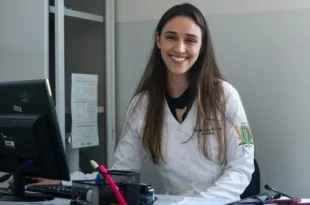 Mais Médicos: profissionais começam a receber bônus de permanência no programa