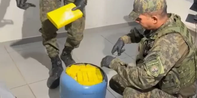 Drogas no Acre: jovem de 19 anos é presa com 22 kg de cocaína dissimulada em botijão de gás