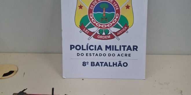 Violência no Acre: dupla é presa após tentar arrombar comércio na BR-364 e abandonar armas caseiras durante fuga