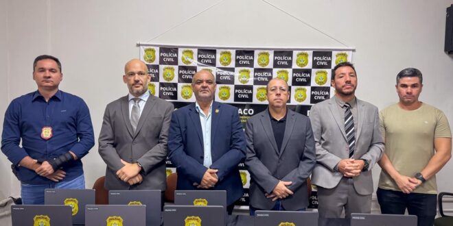 Polícia Civil do Acre promove melhoria operacional com entrega de notebooks e computadores