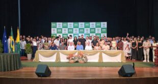 Mais 97 aprovados em concurso da Educação tomam posse em Cruzeiro do Sul