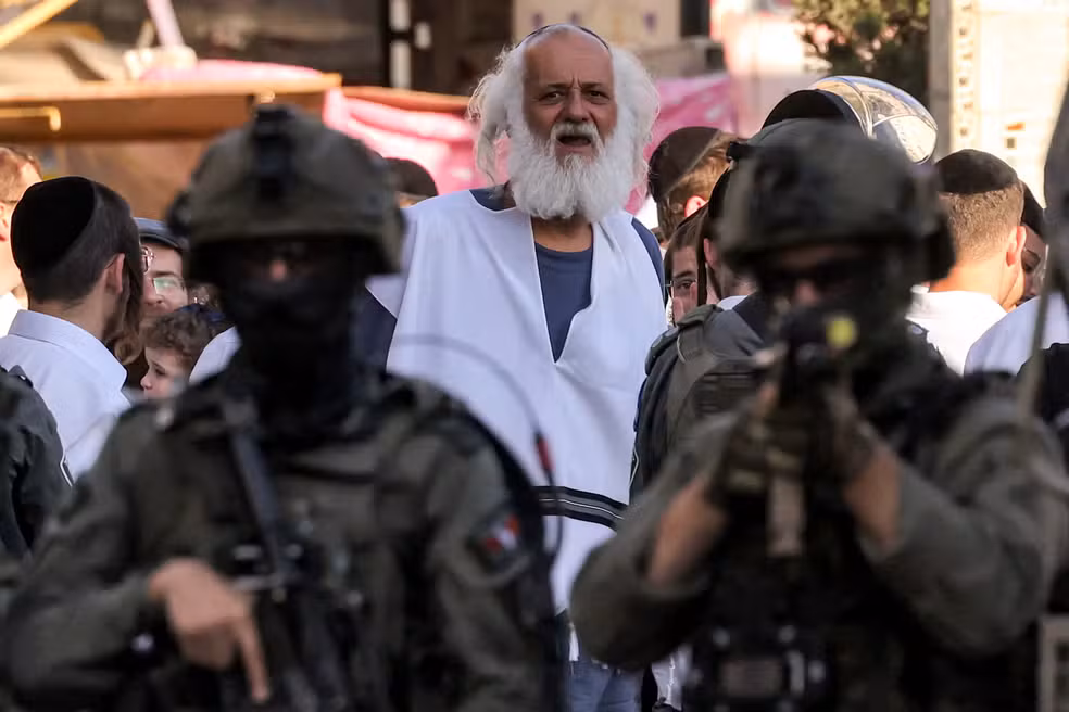Exército israelense ordena que soldados impeçam palestinos de arar terras na Cisjordânia