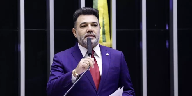 Marco Feliciano, as bruxas, o carnaval e o racismo religioso evangélico