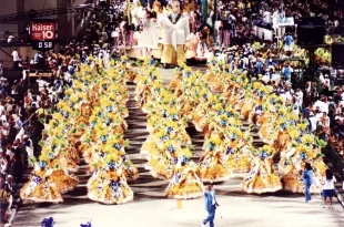 As 5 vezes em que presidentes foram homenageados ou criticados por escolas de samba no Carnaval