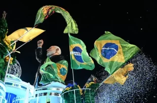 Acadêmicos de Niterói diz que “a arte não é para covardes”