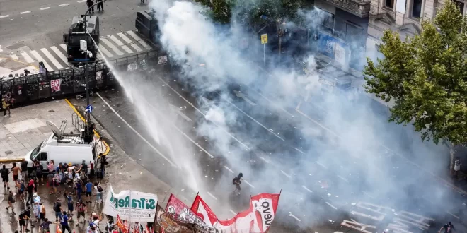 Lei do carajo: greve argentina contra reforma trabalhista paralisa ônibus, trens, metrôs e voos