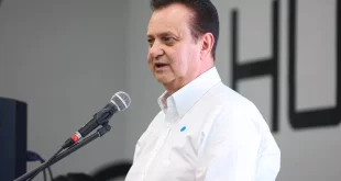 Em carta, Kassab dá beijo da morte em Flávio Bolsonaro