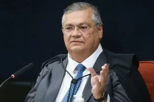 Dino barra privatização da empresa que gere controles dos sistemas de segurança do PR