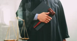 Veja 5 dos penduricalhos mais inacreditáveis do funcionalismo brasileiro