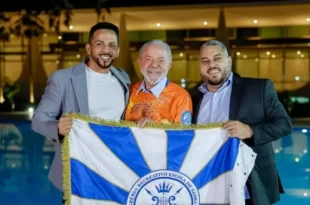 Perseguição política: Alerj demite presidente de escola que fará homenagem a Lula