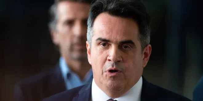 Traidor: Ciro Nogueira oferece a Lula afastar PP de Flávio Bolsonaro em troca de apoio no Piauí