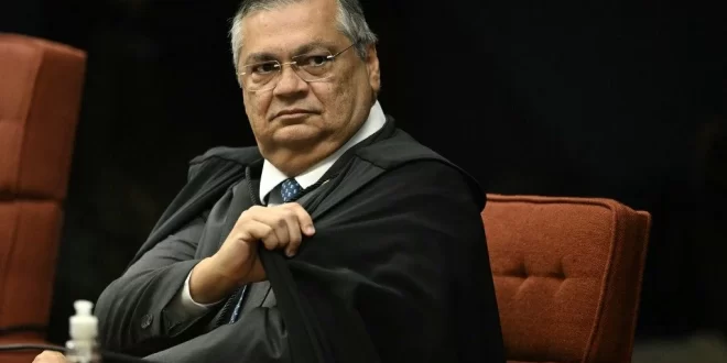 O Congresso dorme mal, e os culpados se chamam Vorcaro e Dino