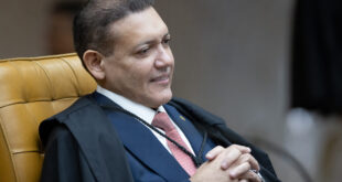 Isto é a extrema-direita: Partido Liberal entra com ação no STF contra aumento da tributação dos mais ricos