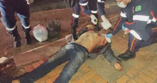 Violência em Rio Branco: dependente químico é esfaqueado durante discussão em casa abandonada