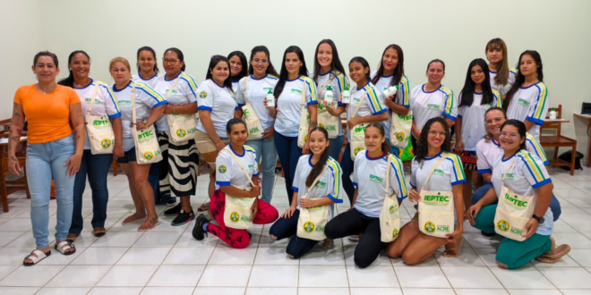 Curso de corte e costura do mais novo projeto do Ieptec inicia aulas com alunas de Capixaba