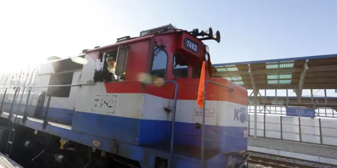 Trem entre China e Coreia do Norte é reativado