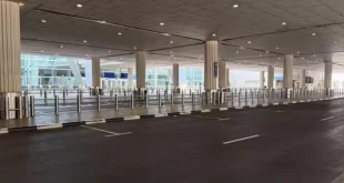 Consequências da guerra: aeroporto de Dubai, um dos mais movimentados do mundo, amanhece vazio
