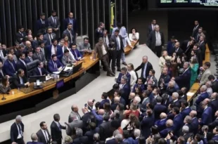 Conselho de Ética vota parecer sobre a ocupação da Mesa nesta terça