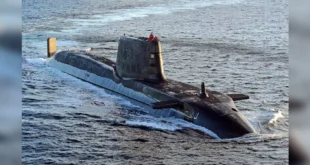 Lenha na fogueira: submarino nuclear britânico avança no mar da Arábia em meio à guerra contra o Irã