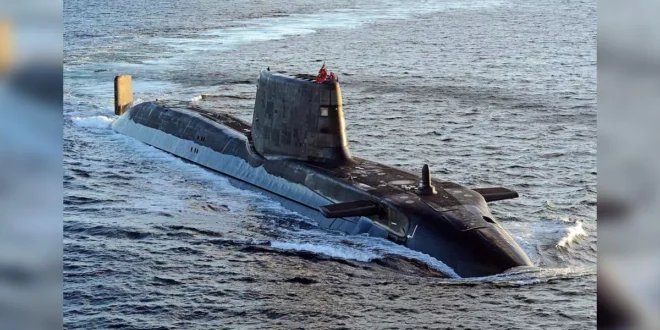 Lenha na fogueira: submarino nuclear britânico avança no mar da Arábia em meio à guerra contra o Irã