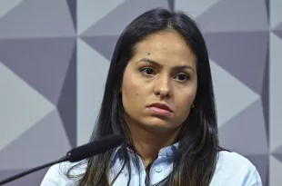 CPMI do INSS: ex-secretária do Careca do INSS nega pagamentos a Fábio Luís (Lulinha)