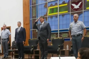 Laicidade no lixo: governo Tarcísio amplia poder de Edir Macedo, pastor mais rico do Brasil