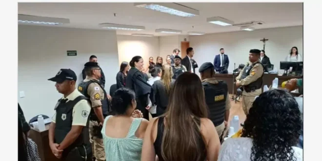 Mãe que matou e cortou pênis de abusador de sua filha é absolvida