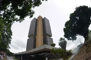 Ex-diretor do BC atuava como empregado de Vorcaro, diz Mendonça