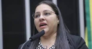 Meire Serafim propõe uso obrigatório de umidificadores nas escolas