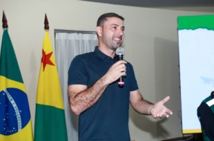 Nicolau Júnior destaca criação da Faculdade Estadual do Acre como avanço histórico para a educação