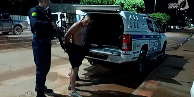 Violência no Acre: homens armados invade residência, roubam dinheiro e obrigam vítimas a fazer transferências via Pix