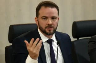 Governo Lula prepara novo programa com desconto amplo para famílias endividadas