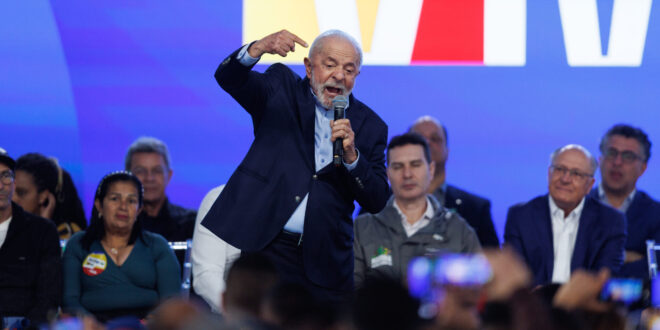 Governo Lula anuncia pacote para conter alta dos combustíveis