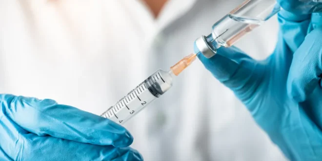 Saúde envia 2,2 milhões de doses da vacina de covid-19 aos estados