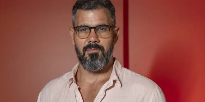 Redpill gourmet: o encontro de Juliano Cazarré que ninguém precisava