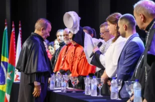 É a extrema direita, estúpido: Universidades particulares que homenagearam governador ganharam R$ 890 milhões de SC