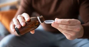 Atenção à bula: Anvisa manda retirar do mercado medicamentos com Clobutinol usada em xaropes para tosse