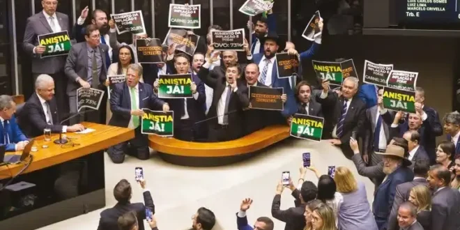 Senado vota PL da Dosimetria e deve impor nova derrota a Lula para tirar golpistas da cadeia