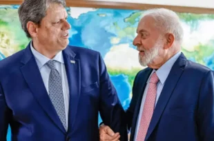 Tarcísio taxa, Lula retira taxa: Lula suspende R$ 3,4 milhões de multas do ‘free flow’ e impõe derrota a Tarcísio de Freitas