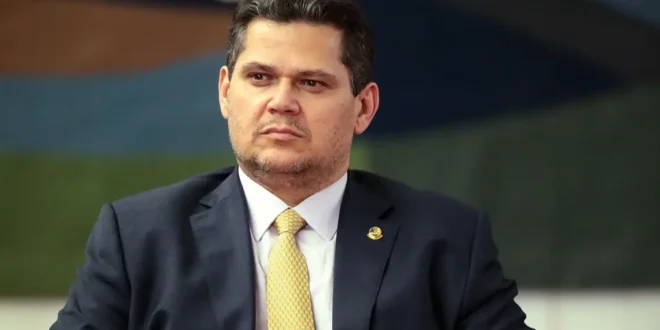Dosimetria e sem CPI do Master: o que Alcolumbre e bolsonaristas ganham com acordo