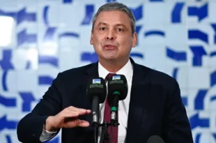Lindbergh aciona STF contra derrubada de veto de Lula ao PL da Dosimetria