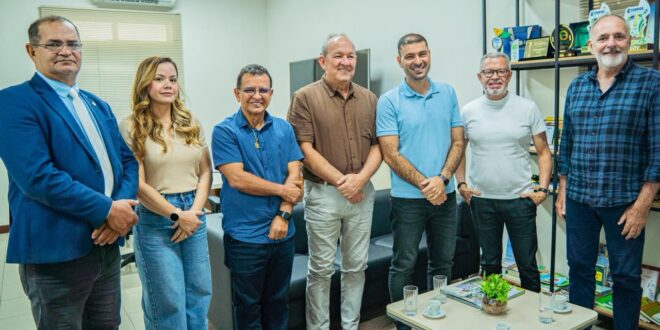 Executivo e Legislativo fortalecem agenda de projetos para 2026 no Acre