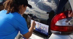 Lugar de autista é em todos os lugares: MPAC realiza adesivaço alusivo à inclusão de pessoas com autismo