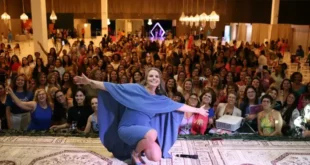 Jornalista Maria Cândida ministra palestras sobre liderança feminina em Tarauacá e Rio Branco