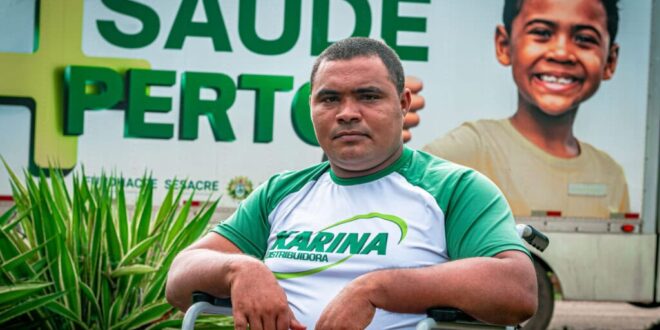 Fundhacre entrega próteses a pacientes com hanseníase