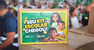 Governadora Mailza entrega kits escolares em Rodrigues Alves