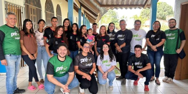 Alunos de Capixaba recebem aulões do Pré-Enem Legal