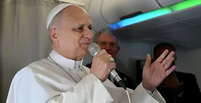 Papa Leão XIV diz não ter medo de Trump e que seguirá firme contra a guerra