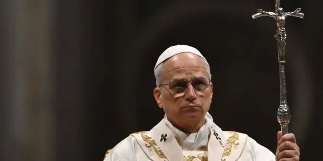 O leão rugiu: Vaticano ameaça excomungar grupo extremista por desafiar o Papa